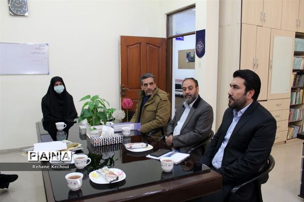 جلسه انجمن و اولیا شهر جوادآباد