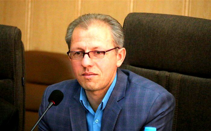 بازارچه خیریه توانمندی‌های دانش‌آموزان استثنایی استان سمنان برپا شد / فیلم