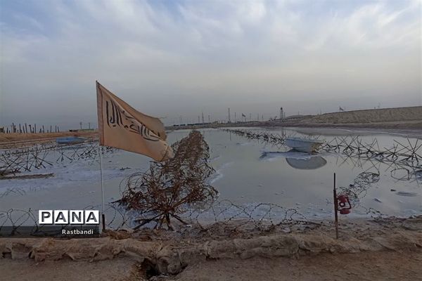 بازدید دانش‌آموزان منطقه ۱۳ از یادمان شلمچه