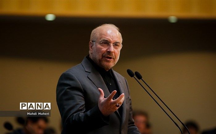 نگرانی دشمن از ایران در پیشرفت علمی و وحدت مردم است