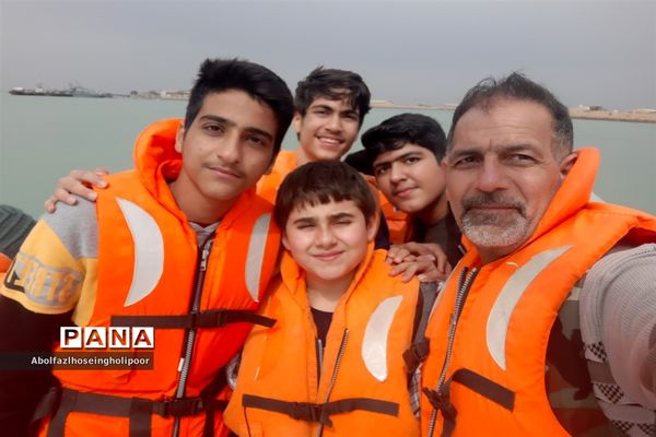 اعزام  دانش‌آموزان سمپادی شهرستان دزفول به اردوی پیشرفت نورانی