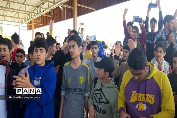 اعزام  دانش‌آموزان سمپادی شهرستان دزفول به اردوی پیشرفت نورانی