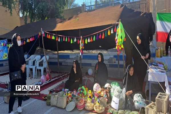 برپایی بازارچه کسب و کار دانش‌آموزی در آموزشگاه فضیلت شوشتر