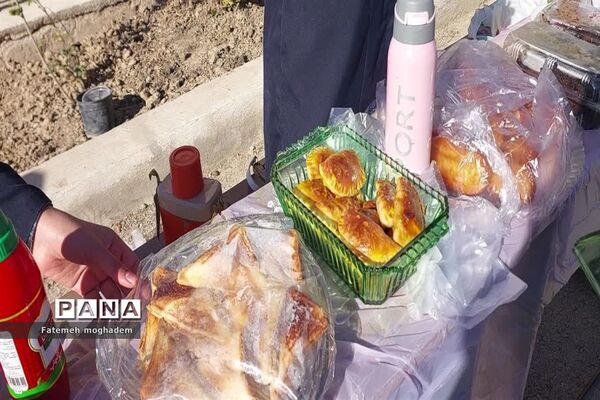 برپایی بازارچه محلی به‌مناسبت هفته معرفی مشاغل در مدارس شادگان