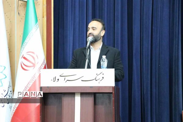 برگزاری مراسم بیست و دومین دوره آیین تنفیذ احکام شهرداران مدارس منتخب منطقه درفرهنگسرای ولای شهرری