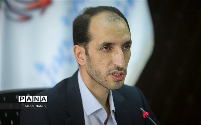 حداقل ۲۰ درصد از ورودی های سال آینده دانشگاه تربیت دبیر شهید رجایی از میان فارغ التحصیلان هنرستانی هستند