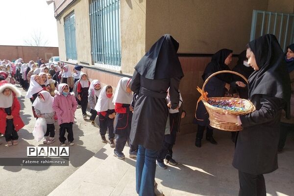 برگزاری جشن اعیاد شعبانیه در مدرسه امام حسین(ع) رودهن
