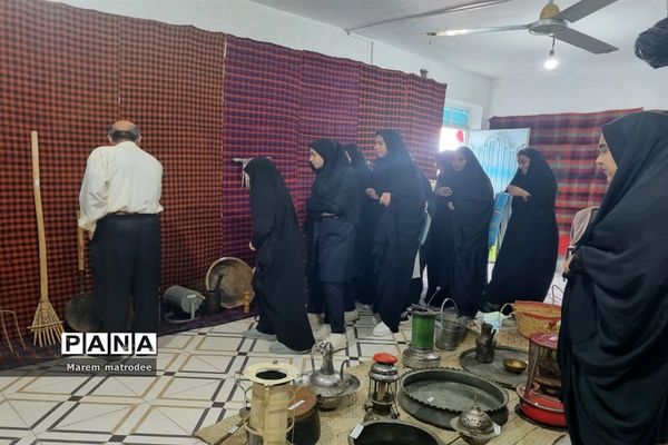 برپایی نمایشگاه صنایع‌دستی و بومی در کانون شهید رجائی شادگان