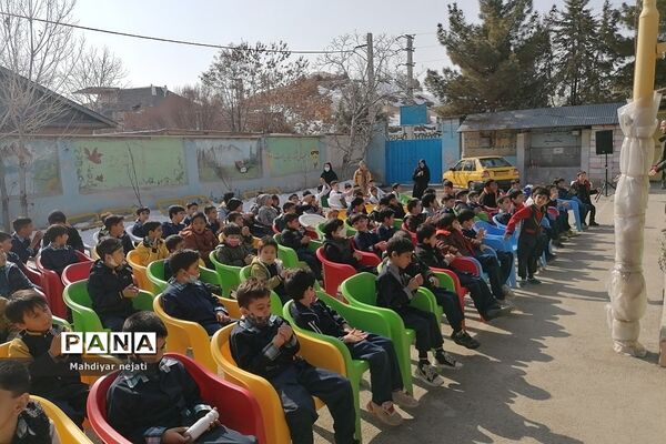 جشن‌میلاد حضرت ابوالفضل(ع)‌در دبستان شهدای کریتون۲ رودهن