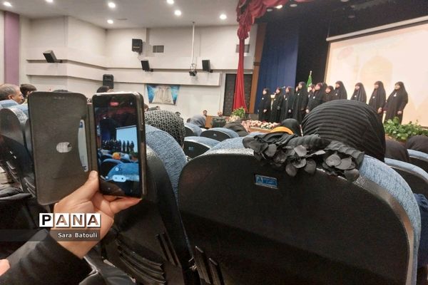 بدرقه دانش‌آموزان زیارت اولی شهر تهران