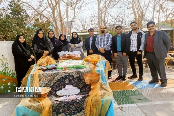 جشن اعیاد شعبانیه در دبستان سید الشهدا ناحیه یک یزد