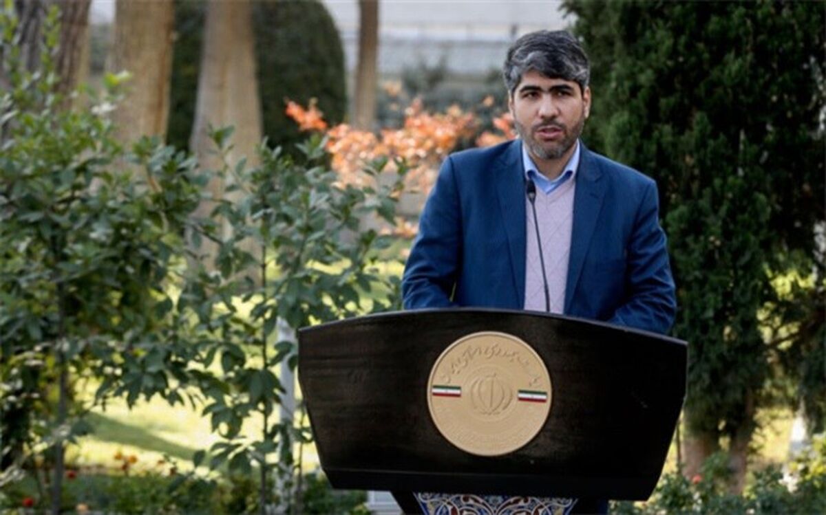 پرداخت حقوق کارکنان باید متناسب با شغل و بهره‌وری باشد