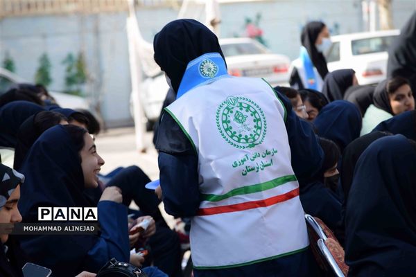 برگزاری جشن اعیاد شعبانیه در دبیرستان دخترانه فرهنگیان خرم آباد