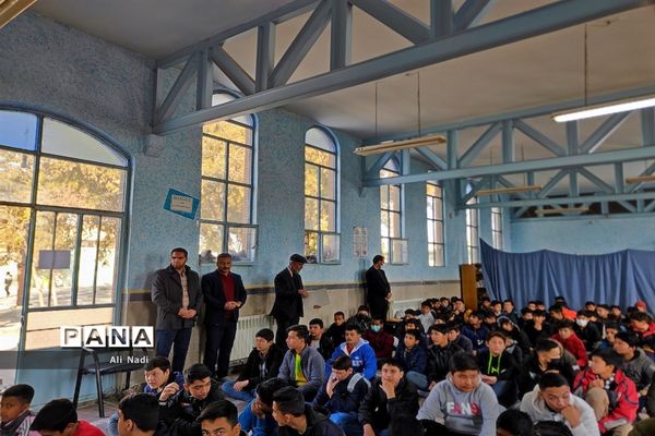 برگزاری جشن تکلیف دانش‌آموزان پسر شهر جوادآباد