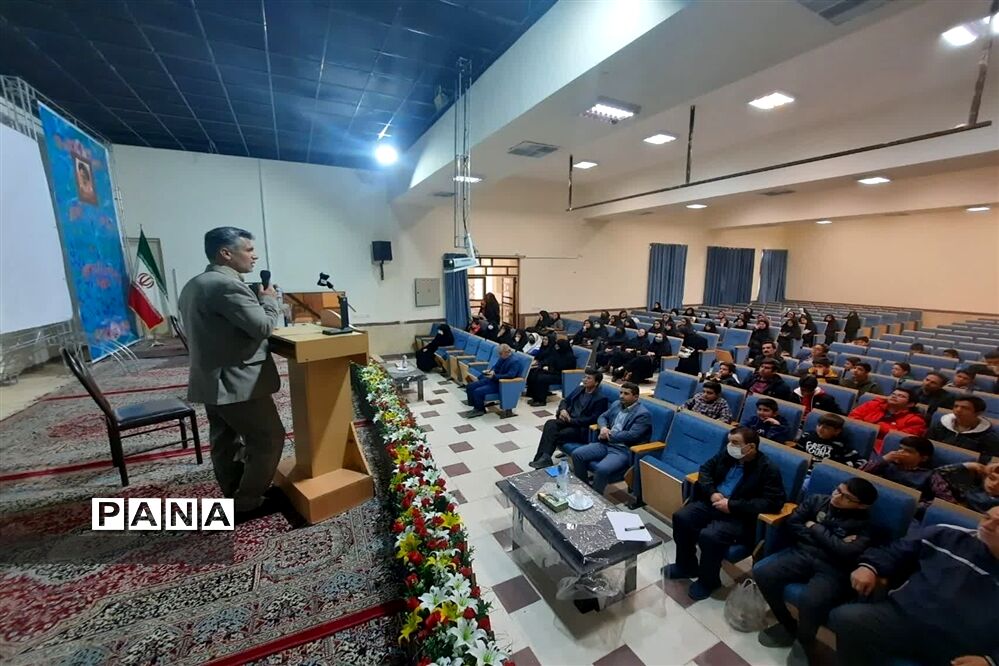 گرامیداشت هفته کانو‌ن‌های فرهنگی و تربیتی درابرکوه
