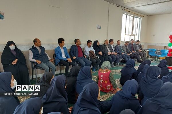 برگزاری نمایشگاه و بازارچه جشنواره نوجوان خوارزمی در فشافویه