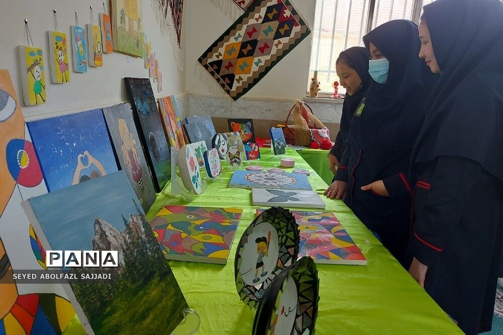 برگزاری نمایشگاه و بازارچه جشنواره نوجوان خوارزمی در فشافویه