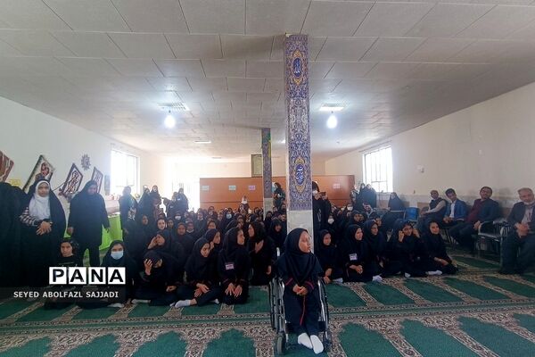 برگزاری نمایشگاه و بازارچه جشنواره نوجوان خوارزمی در فشافویه