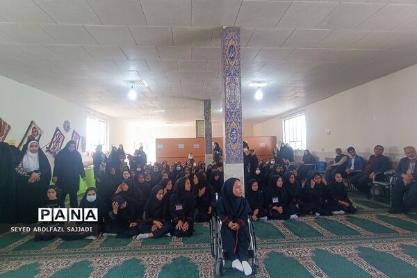 برگزاری نمایشگاه و بازارچه جشنواره نوجوان خوارزمی در فشافویه
