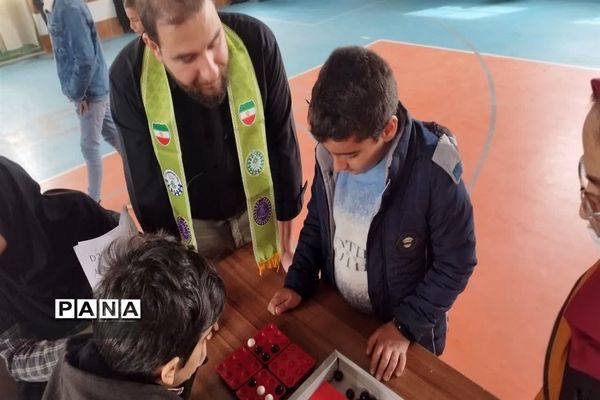 رقابت 300 دانش‌آموز پسر اقلیدی در مسابقات المپیاد رویش