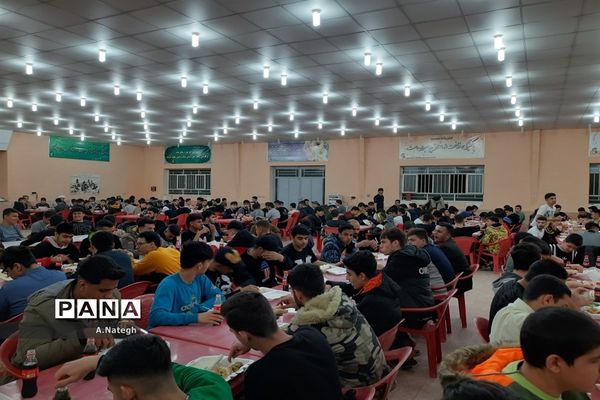 کاروان راهیان نور دانش‌آموزان منطقه ۱۵ تهران