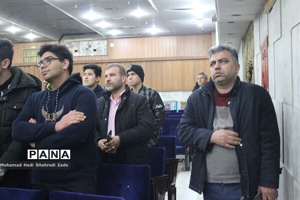 سومین همایش کنکور توسط کارگروه آموزشگاه‌های علمی مراکز غیر دولتی خراسان رضوی