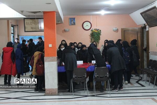 سومین همایش کنکور توسط کارگروه آموزشگاه‌های علمی مراکز غیر دولتی خراسان رضوی