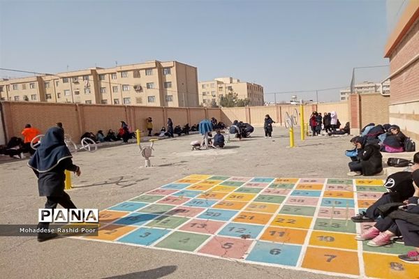 اردوی درون مدرسه‌ای دانش‌آموزان آموزشگاه شهید اورکی اسلامشهر