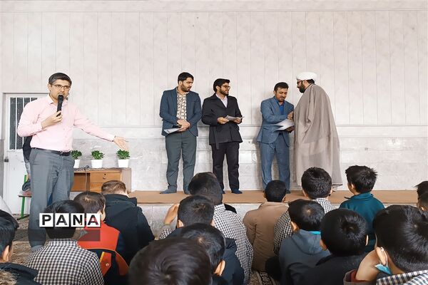 جشن اعیاد شعبانیه در دبستان پسرانه پاسدارن ناحیه یک یزد