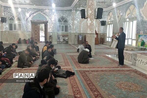 اعزام دانش‌آموزان نایینی برای شرکت در اردوی راهیان نور