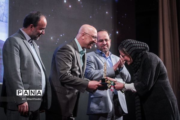 آیین اختتامیه اولین جشنواره ملّی سلامت دانشجویان