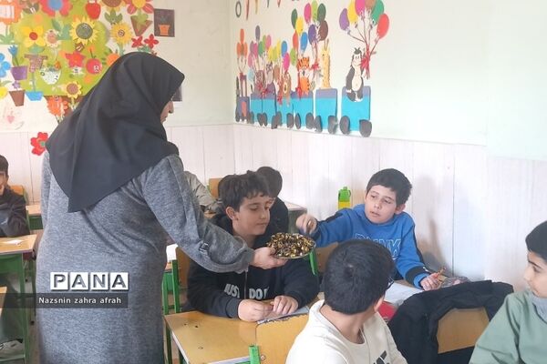 جشن اعیاد شعبان در دبیرستان‌های کوثر و هموطن یک رودهن