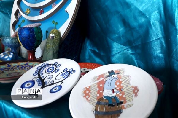 برپایی بازارچه دانش‌‌‌آموزی‌ در دبیرستان فاطمیه ملارد