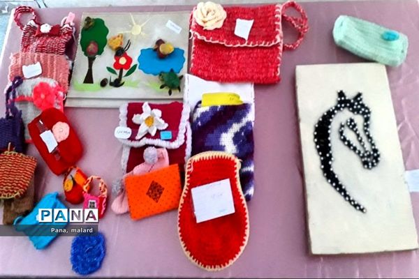 برپایی بازارچه دانش‌‌‌آموزی‌ در دبیرستان فاطمیه ملارد