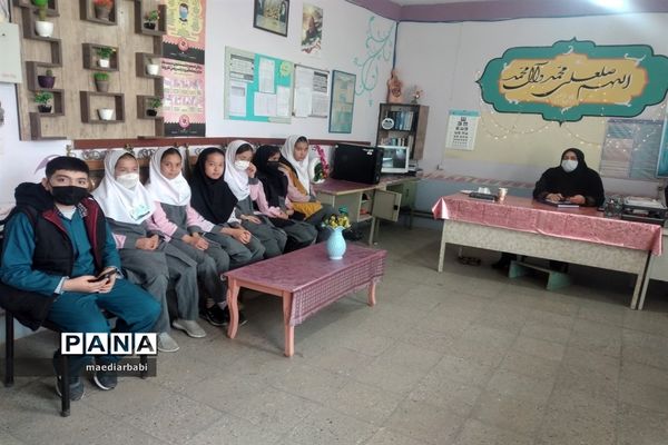 برگزاری جلسه شورای دانش‌آموزی شهر جوادآباد