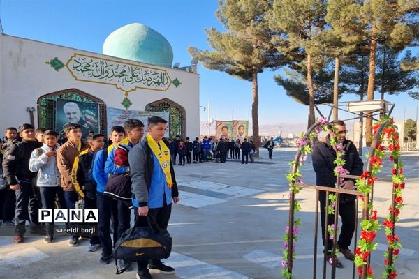 اعزام 210 دانش‌آموز زیارت اولی خراسان شمالی به مشهد مقدس
