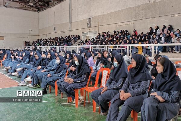 جشن بزرگ اعیاد شعبانیه در مدرسه تربیت رودهن