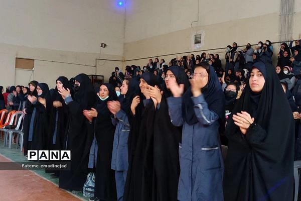 جشن بزرگ اعیاد شعبانیه در مدرسه تربیت رودهن