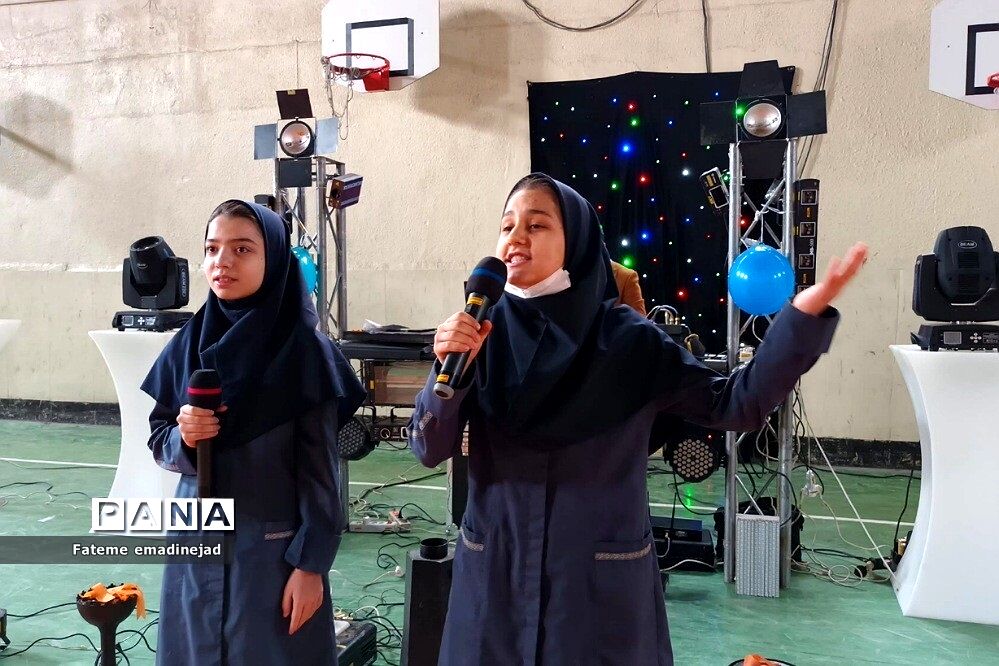 جشن بزرگ اعیاد شعبانیه در مدرسه تربیت رودهن