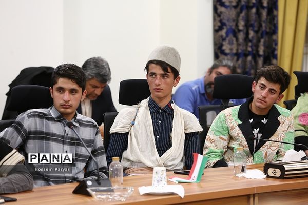 مراسم نخستین اردوی راهیان پیشرفت ویژه دانش‌آموزان عشایر کشور