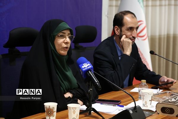 مراسم نخستین اردوی راهیان پیشرفت ویژه دانش‌آموزان عشایر کشور