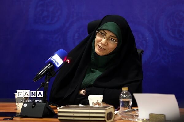 مراسم نخستین اردوی راهیان پیشرفت ویژه دانش‌آموزان عشایر کشور