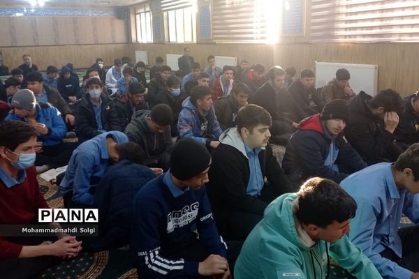 برپایی پرشور طرح هیات عاشقی در مدرسه شاهد شهید کلهر