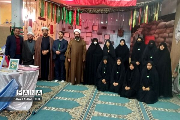 بازدید مسئول اتحادیه انجمن‌های اسلامی دانش‌آموزی شهرستان‌های تهران از مدرسه انقلاب فشافویه