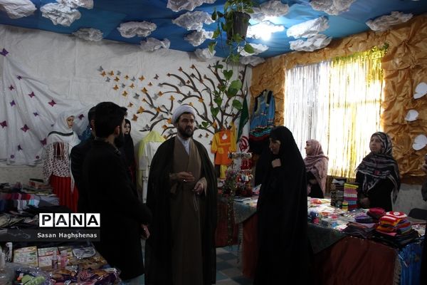 جشنواره توانمندی‌های فرهنگیان و دانش‌آموزان اسلامشهر