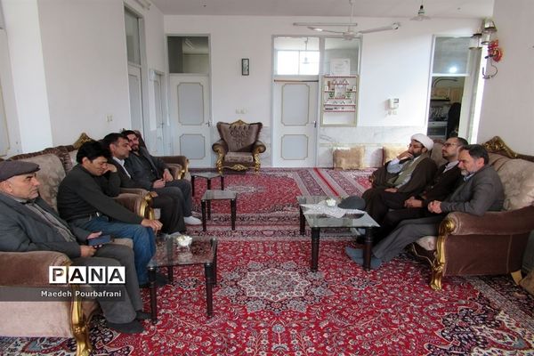 سلام  ویژه رهبر معظم انقلاب به جانبازان نایینی ابلاغ شد