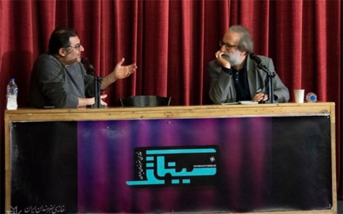 تعجب می‌کنم برخی در جامعه‌ ما توصیه به لیبرالیسم می‌کنند!