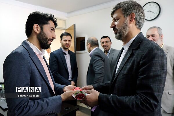 مراسم تجلیل از همکاران معاونت پرورشی و فرهنگی به همت همکاران معاونت آموزش ابتدایی و مرکز بسیج فرهنگیان وزارت آموزش و پرورش