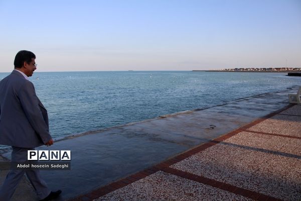 همایش پیاده‌روی کارکنان اداره‌کل آموزش و پرورش استان بوشهر