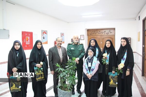 دیدار مدیرکل آموزش و پرورش خراسان رضوی با فرمانده سپاه امام رضا (ع) به مناسبت روز پاسدار